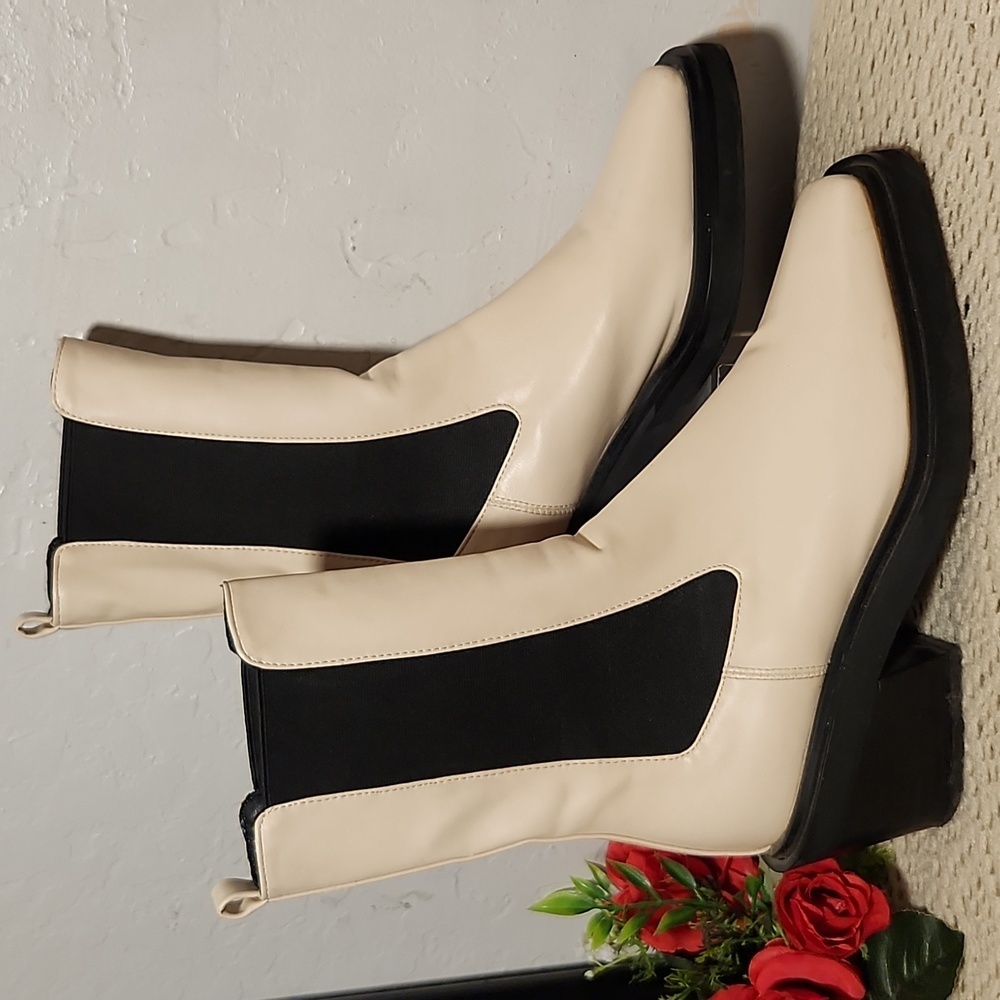 GLOW Chelsea Square Toe Tall Boot 38